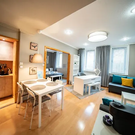 Апартаменты Lovely Flat By The Castle For 4ppl Будапешт