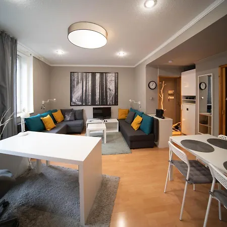 Апартаменты Lovely Flat By The Castle For 4ppl