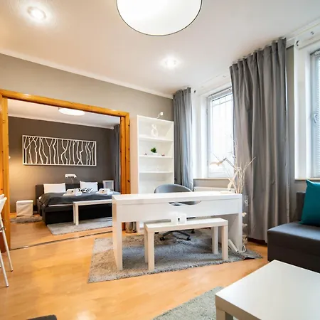 Lovely Flat By The Castle For 4ppl Апартаменты