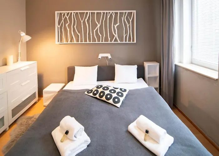 Lovely Flat By The Castle For 4ppl
